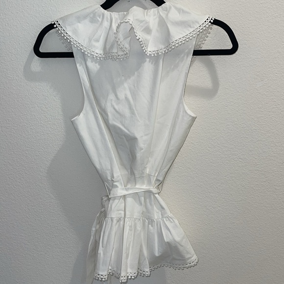 BCBGMAXAZRIA wrap top - Picture 6 of 6